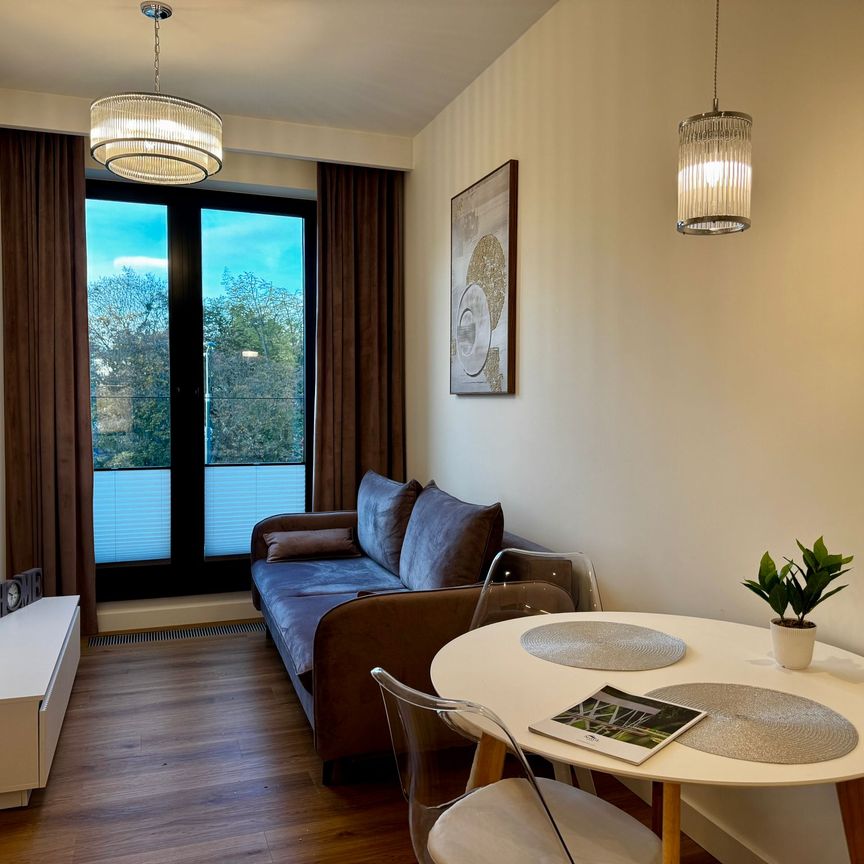 Mieszkanie do wynajęcia - Warszawa, Aleja „Solidarności” - Zdjęcie 1