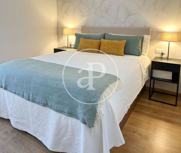 Penthouse for rent with Terrace in San Francesc (Valencia) - Photo 2