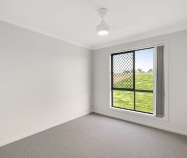 2/1 Wingspan Street - Photo 6