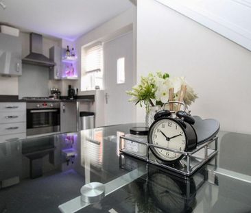 2 bedroom terraced house to rent - Photo 4