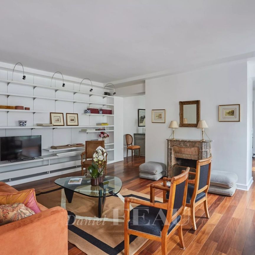 Tout savoir sur cet appartement dans le quartier Saint Thomas d'Aquin, à Paris 7ème - Photo 1