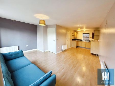 3 bedroom semi-detached house to rent - Photo 2