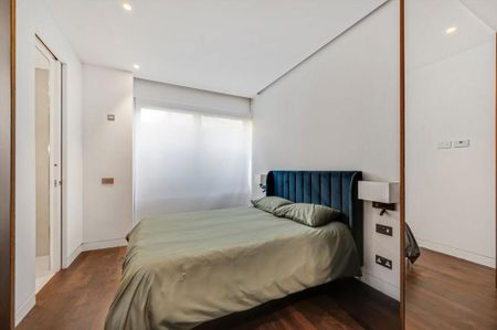 3 bedroom flat to rent - Photo 2