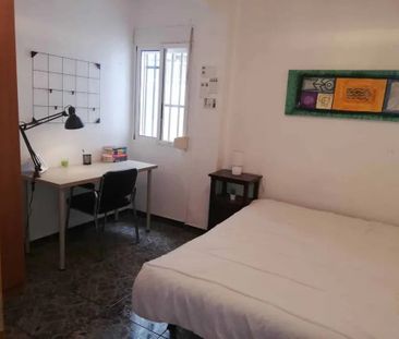 Calle Arquitecto Gasco, Valencia, Valencian Community 46022 - Photo 6