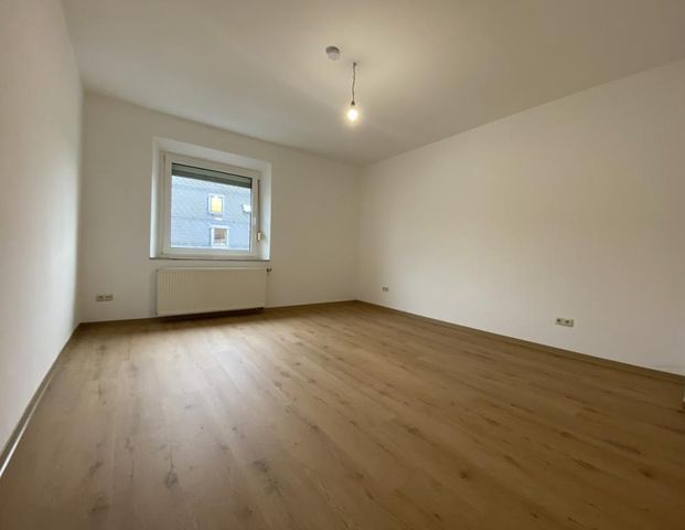 Sehr schöne 2-Zimmer-Wohnung in zentrumsnaher Lage in Weiden zu vermieten! - Foto 1