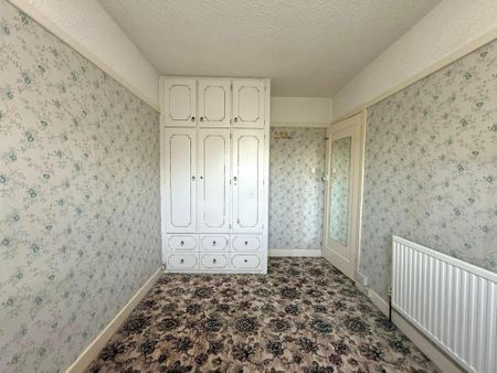3 bedroom terraced house to rent - Photo 4