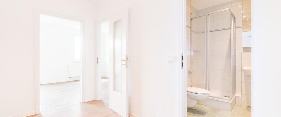 Nachmieter gesucht: 1-Raum-Wohnung (Einbauküche, teilmöbiliert) - Foto 1