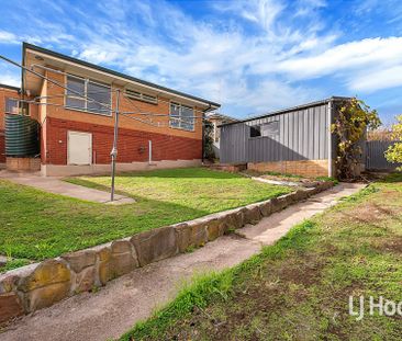 The Perfect Family Home with a Spacious Yard! - Photo 5