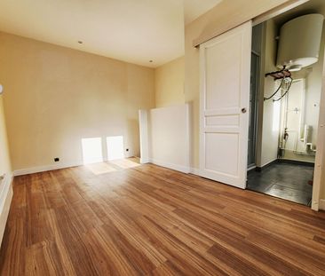 Location Appartement 2 pièces 26m² - Photo 4