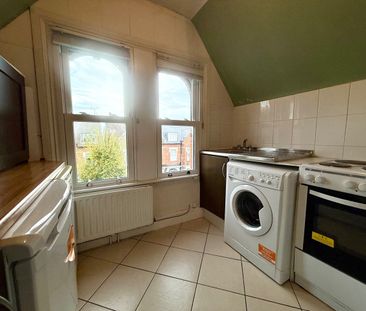 1 Bed Flat, Streathbourne Road, SW17 - Photo 4