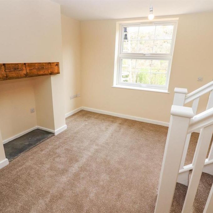 2 bedroom cottage to rent - Photo 1