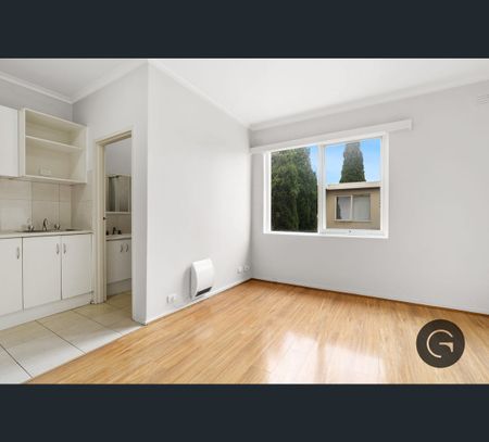 9 Cooma Street, Preston, Vic 3072 - Photo 5
