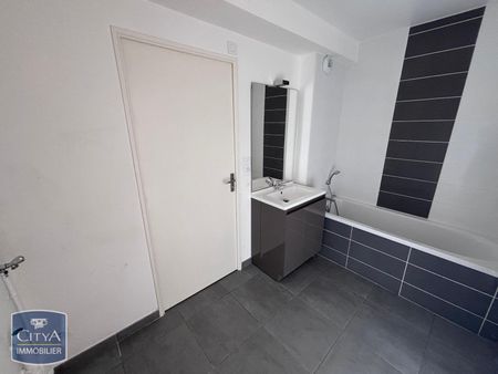 Location Appartement 3 pièces 55m² TOURS 37100 - Photo 3