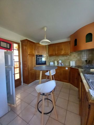 Location Appartement 3 pièces 80m² - Photo 3