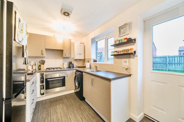 2 bedroom semi-detached house to rent - Photo 1