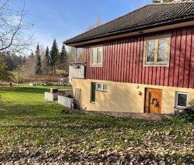 Rasbokils-årby Grönvallen, Uppsala - Photo 1