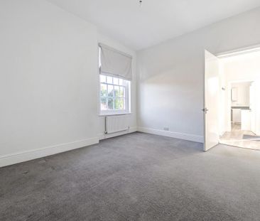 4 bedroom detached house to rent - Photo 5