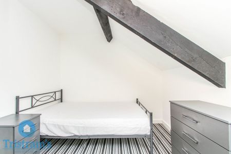 2 bed Apartment for Rent - Photo 4