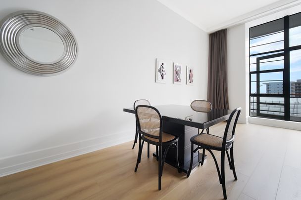 4.5 Star Hotel, Top Floor Fully Furnished Apartment - Photo 1