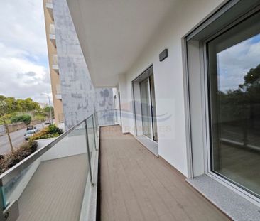 3 room luxury Flat for rent in Parede, Cascais, Lisbon - Photo 3