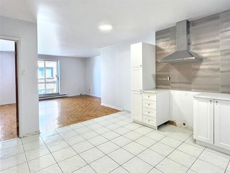 4286 Rue Bélanger - Photo 4