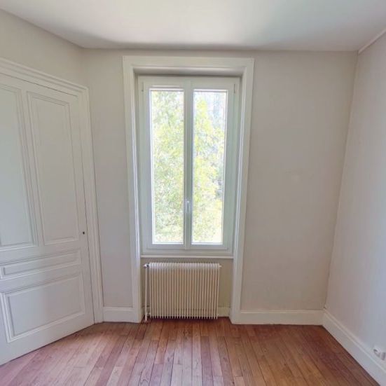 APPARTEMENT T6 A LOUER - Photo 1