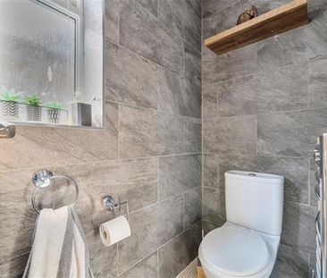 4 bedroom detached house to rent - Photo 1