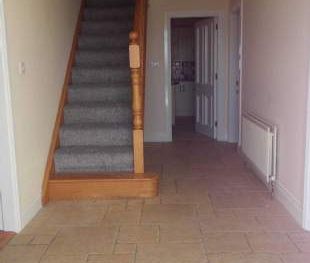 5 bedroom property to rent in Craigavon - Photo 3