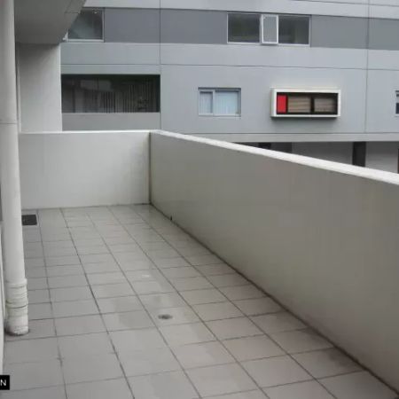 MGM MARTIN - TWO BEDROOM APARTMENT - Photo 4