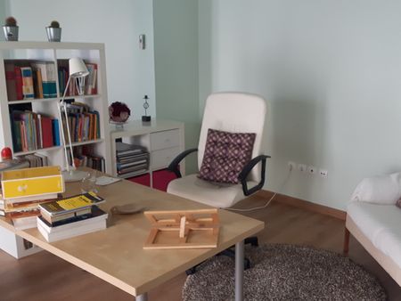 Fully furnished 1 bedroom apartment in the historic area of Aveiro! - Photo 2