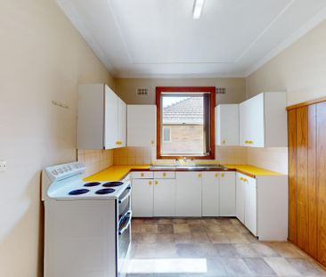 16 Silsoe Street, Mayfield NSW 2304 - Photo 2