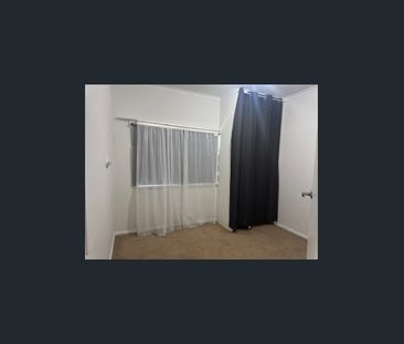 Comfortable 3 Bedroom Home with Shed & Carport - Photo 1