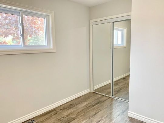 For Lease - 256 Dunlop Street Unit# 2, Barrie, Ontario - Photo 1