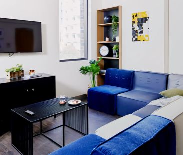 5 Bedroom Apartment - Photo 1