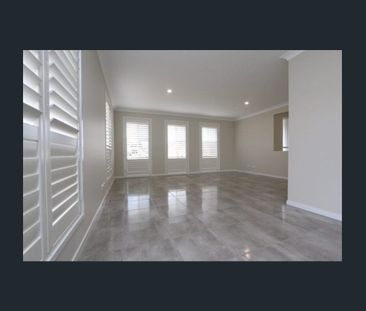 Well-Appointed Home in Convenient Location - Photo 3