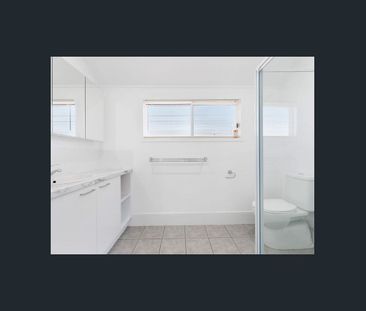 The perfect blend of old and new - Photo 2