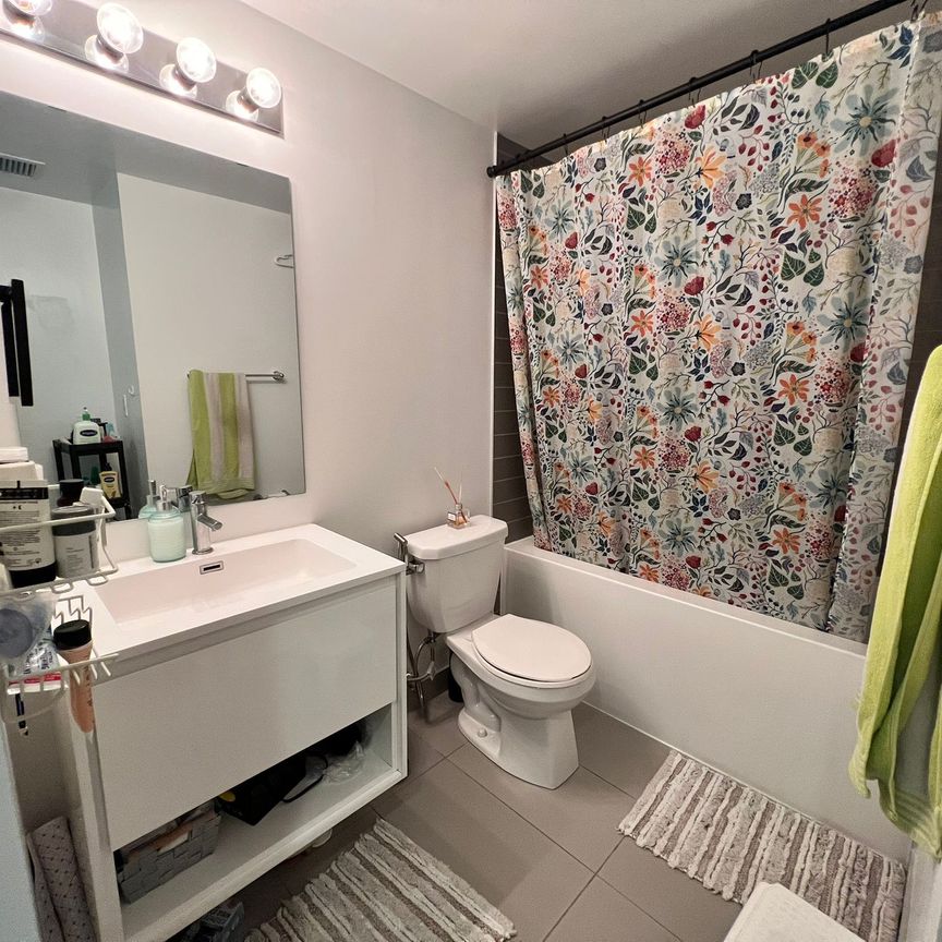 For Lease - 159 Wellesley Street Unit# 1701, Toronto, Ontario - Photo 1