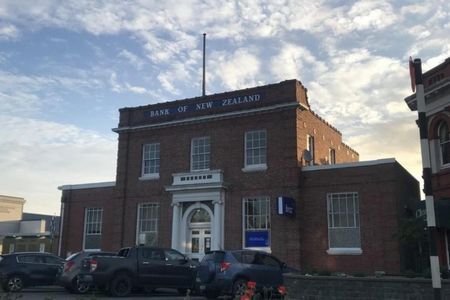 Unique 2 Bedroom on Winton’s main street! - Photo 5