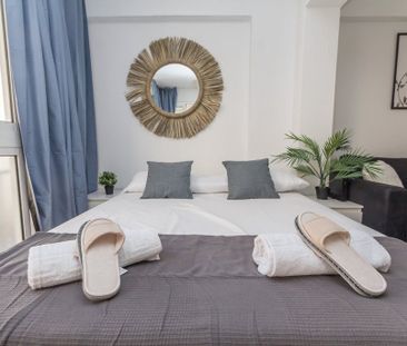 Calle Lozano de Torres, Málaga, Andalusia 29013 - Photo 4