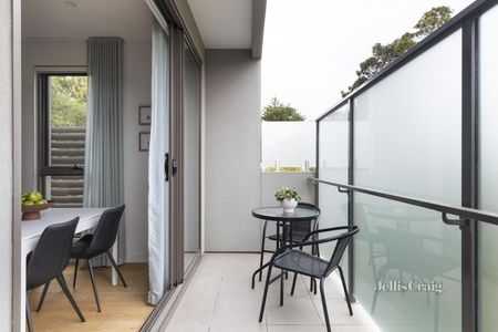 106/577 Glenferrie Road, Hawthorn - Photo 2