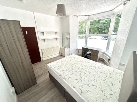 5 bedroom terraced house to rent - Photo 2