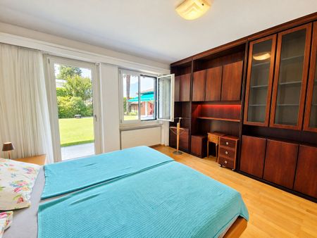 4 ½-Zimmer-Einfamilienhaus mit schönem romantischen und großem Garten - Foto 5