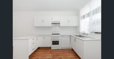 1 Bedroom ground floor walk to beach - Photo 5