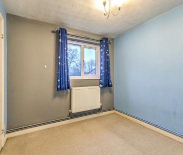 2 bedroom semi-detached house to rent - Photo 3