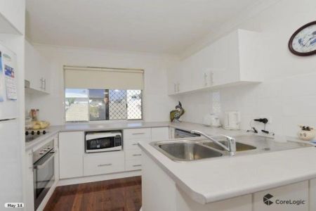 Unit 3/162 Kingsley Terrace, Manly. - Photo 2