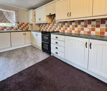 3 bedroom terraced house to rent - Photo 6