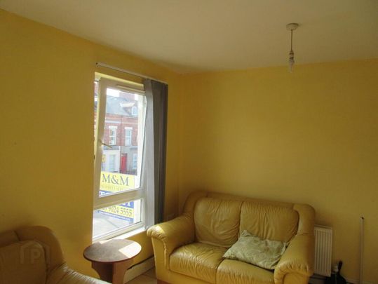 Two Great Apartments, 73 Agincourt Avenue, Queens Quarter, Belfast, BT7 1QB - Photo 1