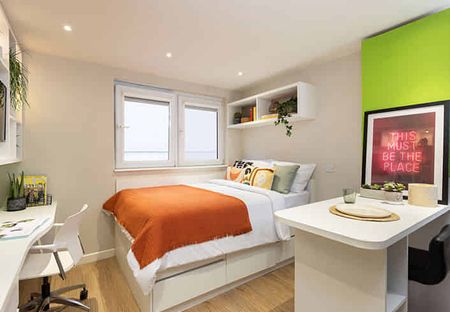 Premium Range 1 Ensuite - Photo 4