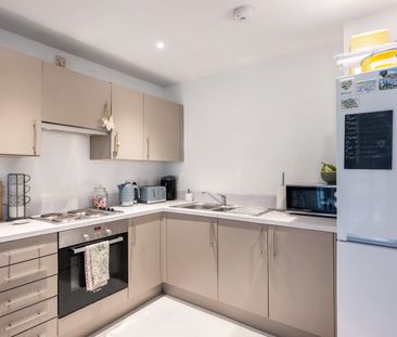 2 bedroom apartment to rent - Photo 5