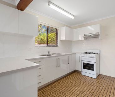 Cosy townhouse in a superb location - Photo 2